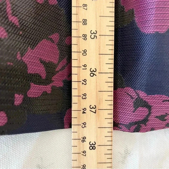 Vince Camuto  Metallic Jacquard Roses Fit & Flare Party Dress Red Purple Size 10 - Picture 13 of 15